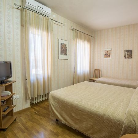 Albergo Ristorante Edo Форлимпополи Экстерьер фото
